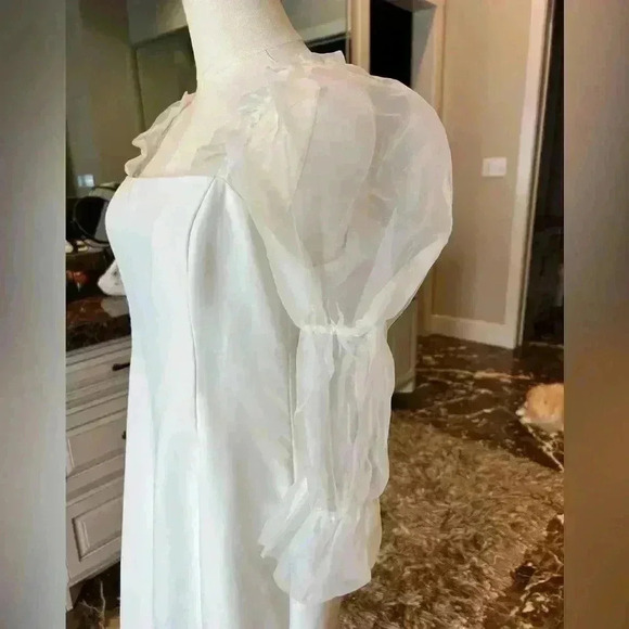 AMANDA UPRICHARD Tia Dress in Ivory- Size-medium - Picture 5 of 9